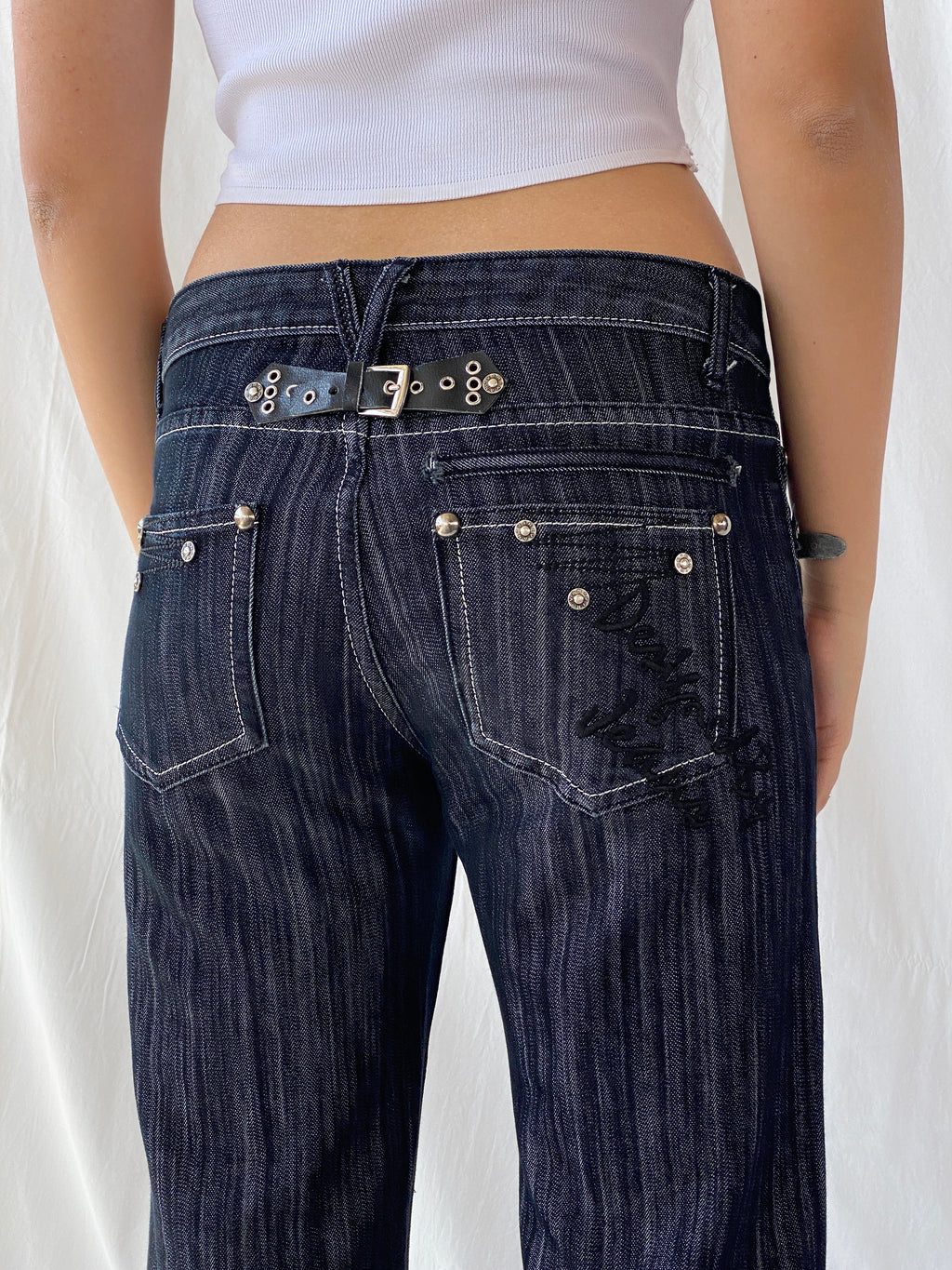 Vintage Y2K Platinum Grunge Dark Wash Low Rise Straight Cut Jeans - 38EUR
