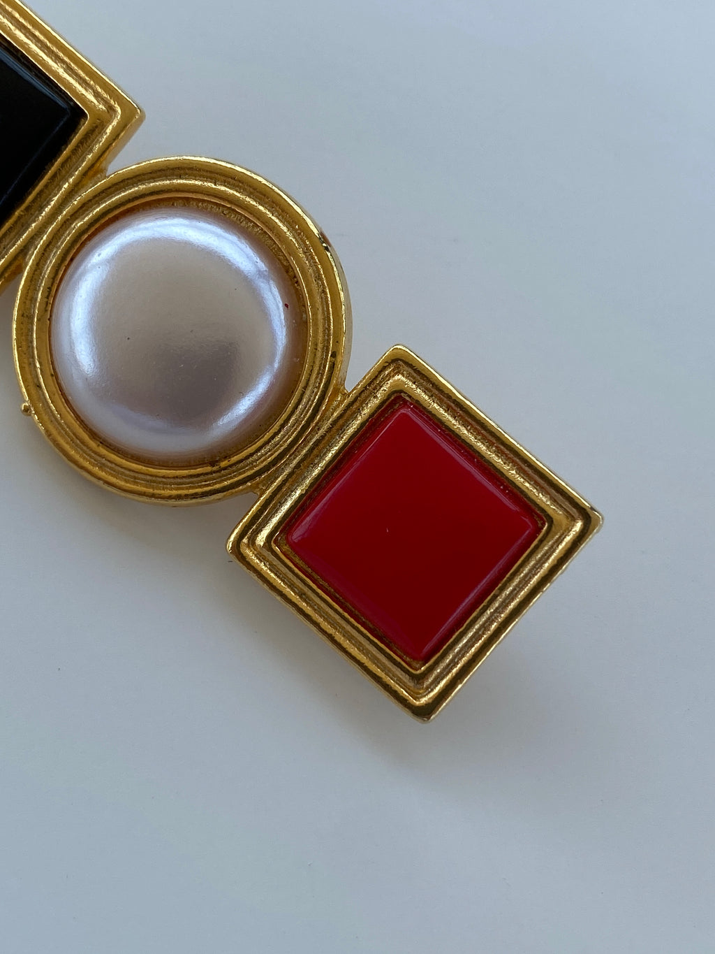 Vintage Geometric Red Black Enamel & Faux Pearl Gold-Tone Brooch