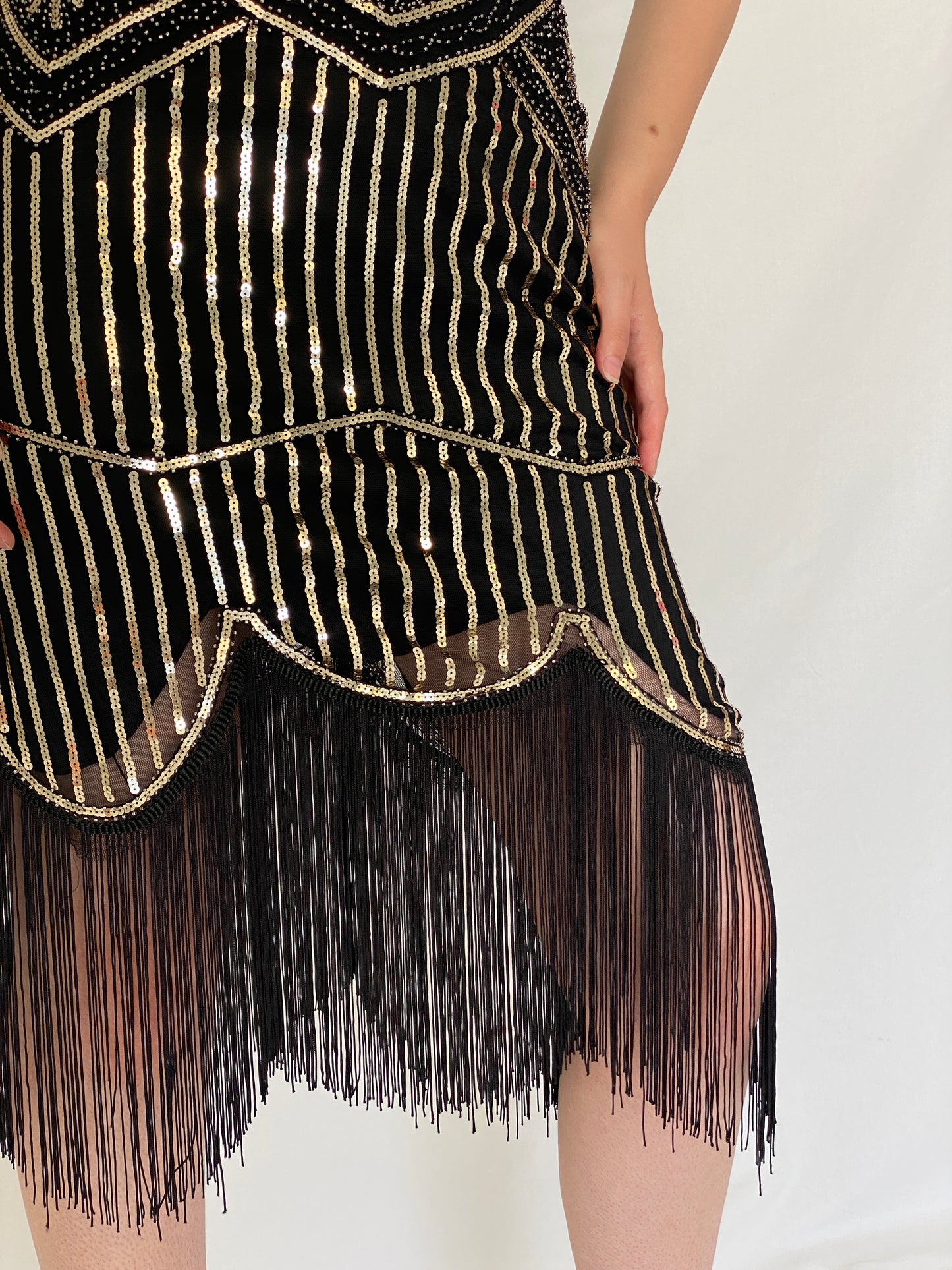 Vintage Art Deco Gatsby Black & Gold Sequin Fringe Cocktail Dress –  S