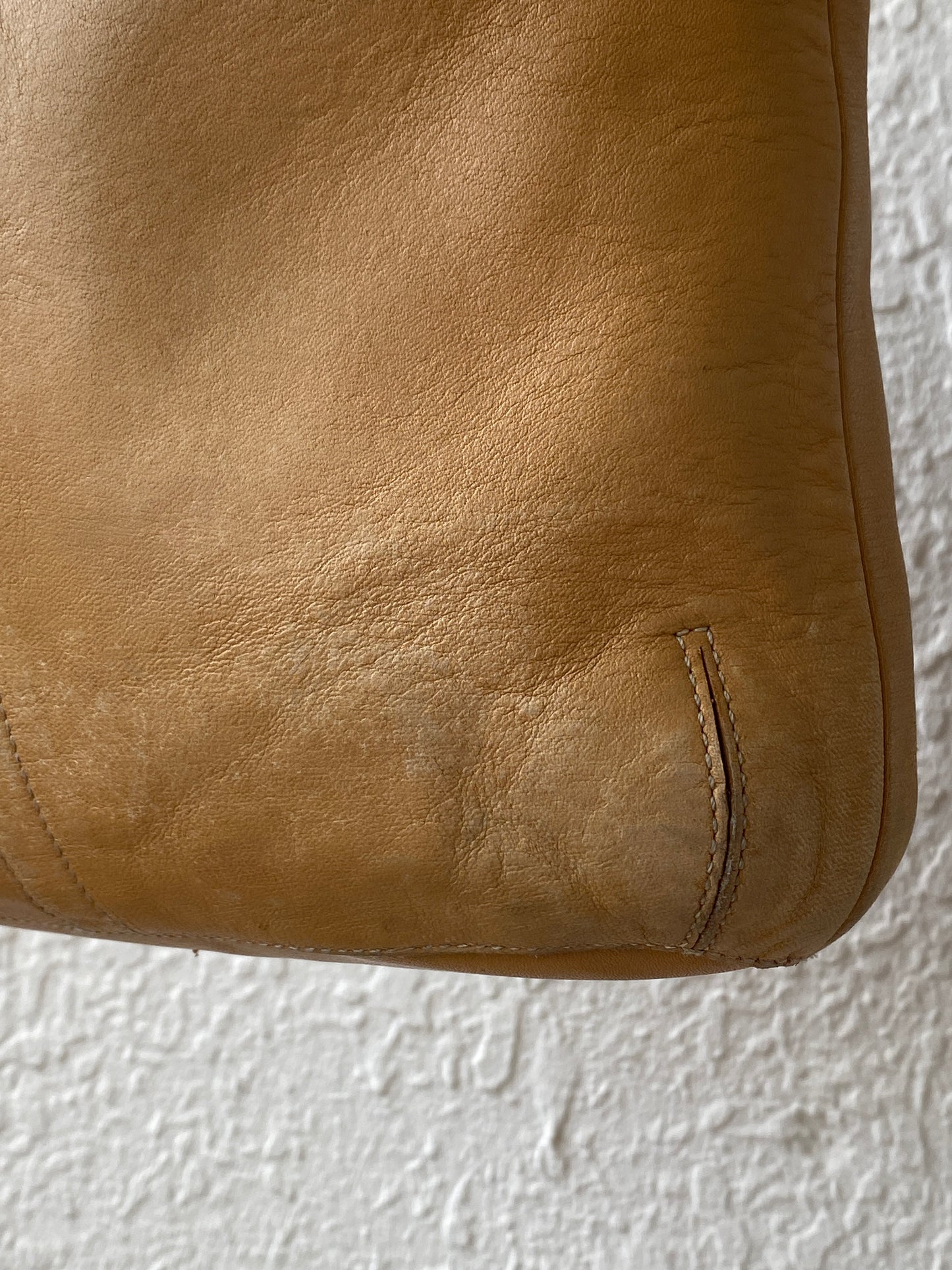 Vintage Coach Tan Leather Shoulder Bag Classic Hobo Style M2S-9326 Purse
