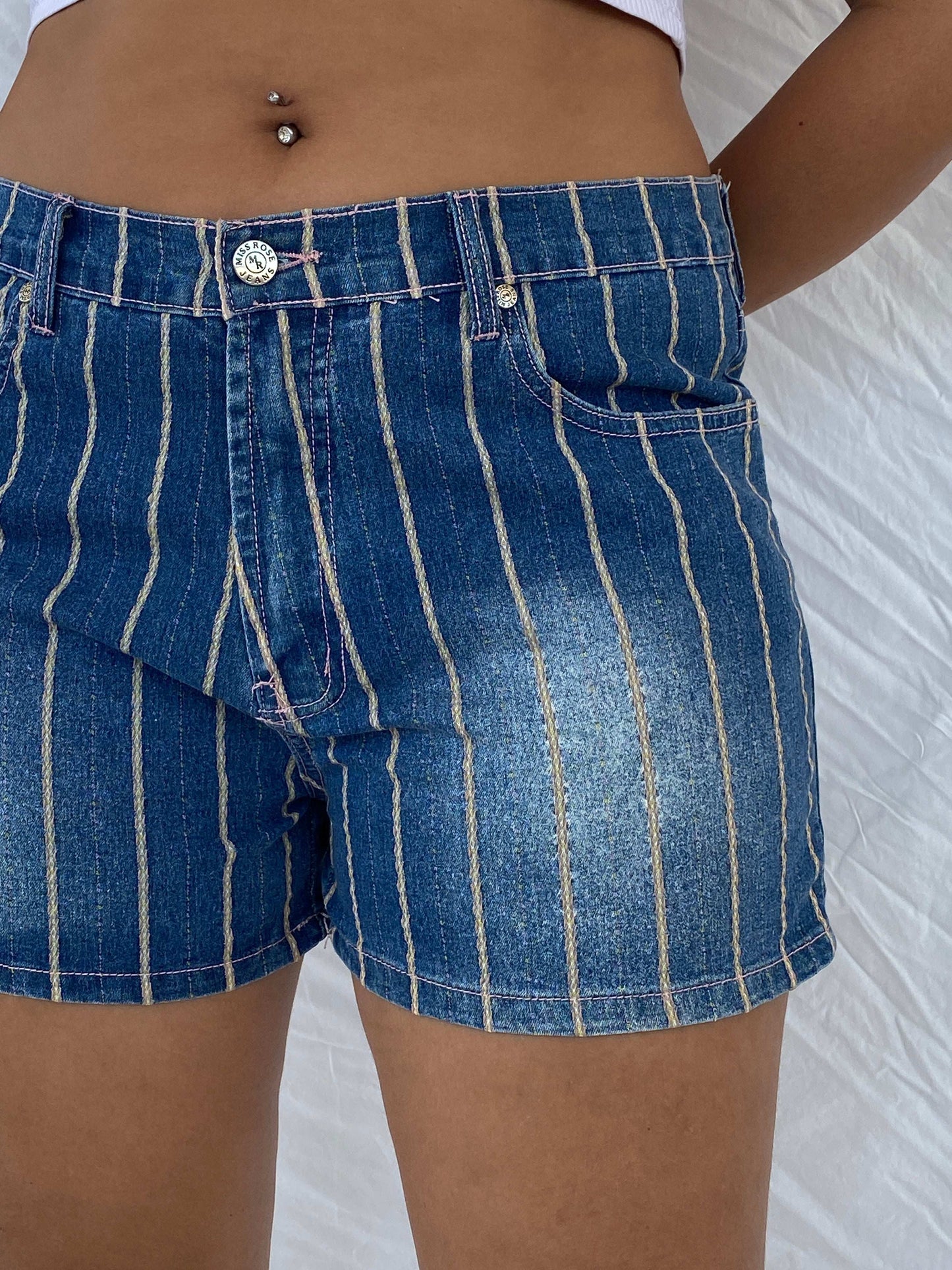 Y2K Miss Rose Jeans Striped Denim Shorts Size XL - Balagan Vintage Shorts 00s, 90s, denim, Dina, NEW IN, shorts, striped shorts