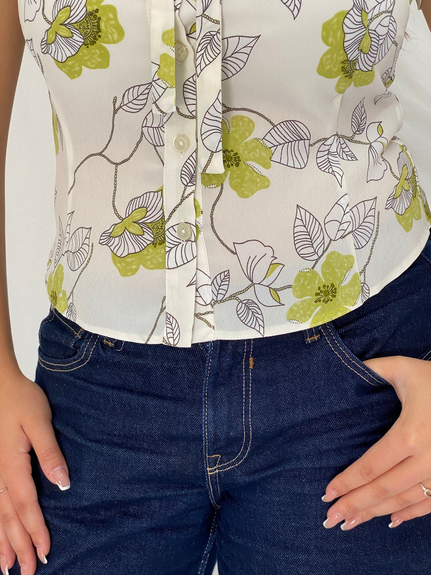 Vintage 1990s Roman Originals Ivory & Lime Green Floral Tie-Neck Blouse  - M