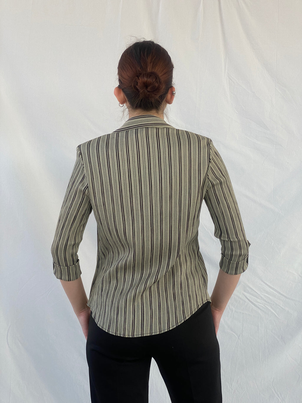 Vintage Dressbarn Women’s Black and Beige Striped Shirt with an Attached Blouse - M