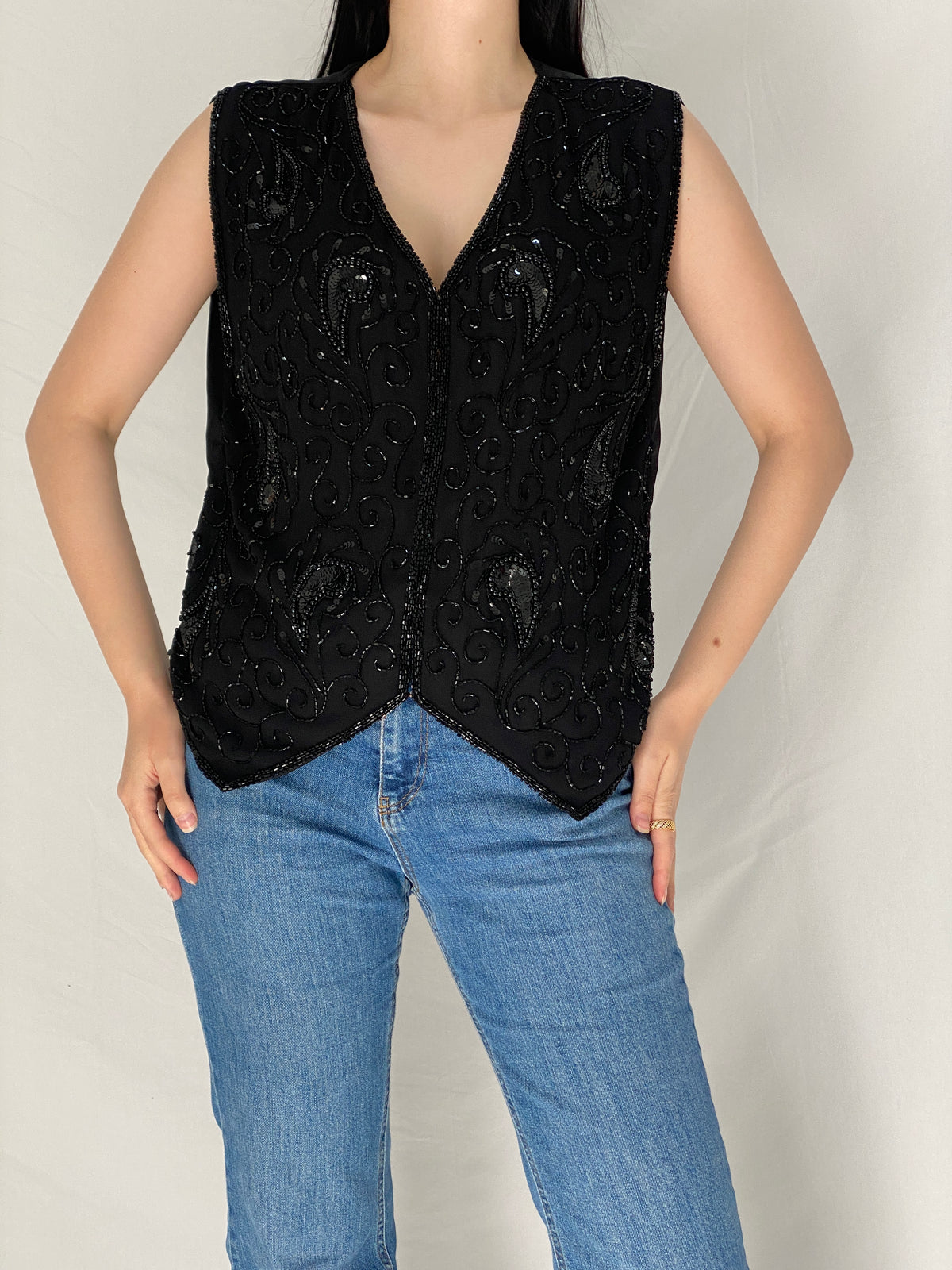 Vintage Black Paisley Sequined & Beaded Party Embellished Evening Vest - M Vintage Black Paisley Sequined & Beaded Party Embellished Evening Vest - M