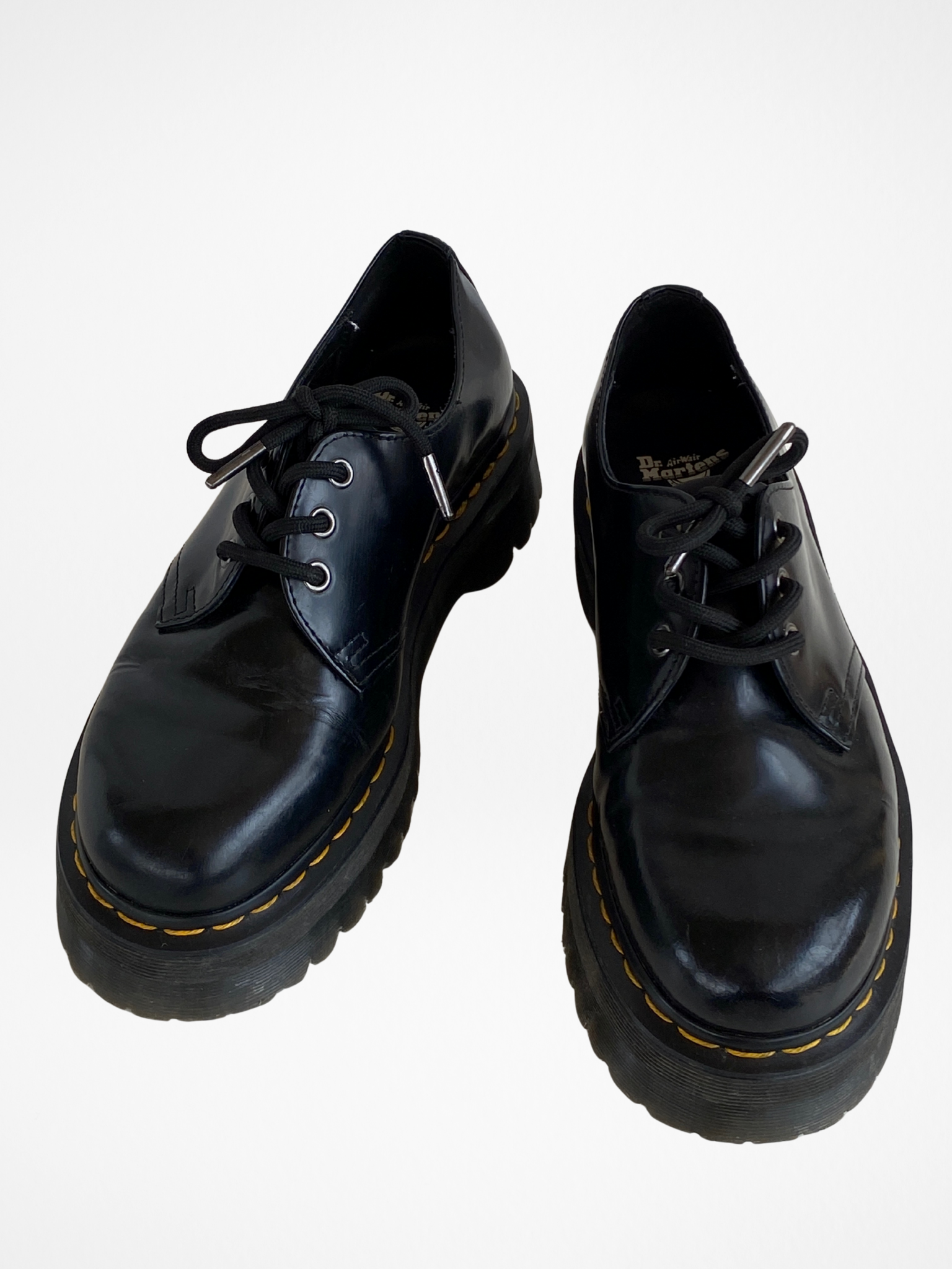 حذاء ديربي من دكتور مارتنز دوكس، جلد أسود، ذو نعل سميك، برباط، مقاس أوروبي ٤١