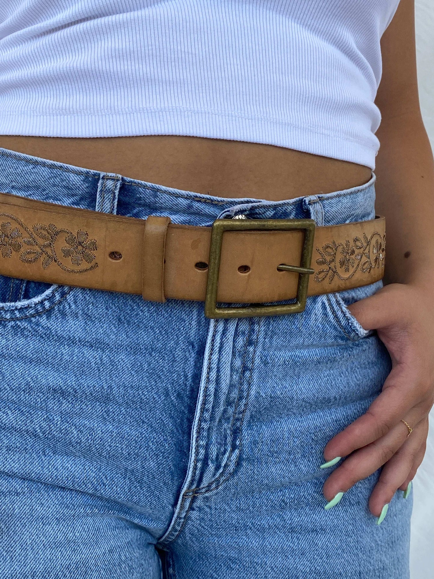 Vintage Western Style Cowboy Floral Embroidered Beige Belt - Balagan Vintage 80s, belt, cowboy, Lana, NEW IN