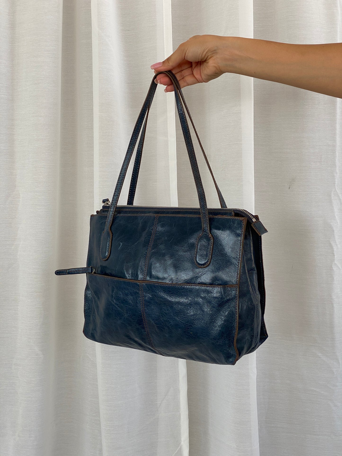 Vintage Hobo The Original Friar Genuine Leather Navy Shoulder Bag