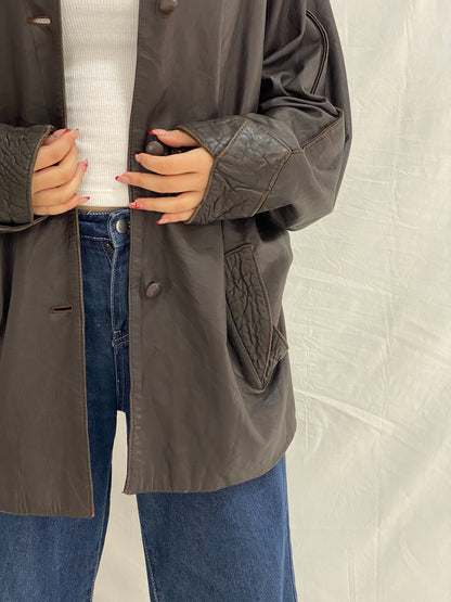 Vintage Brown Leather Coated Oversized Jacket with Textured Collar & Cuff Details - L