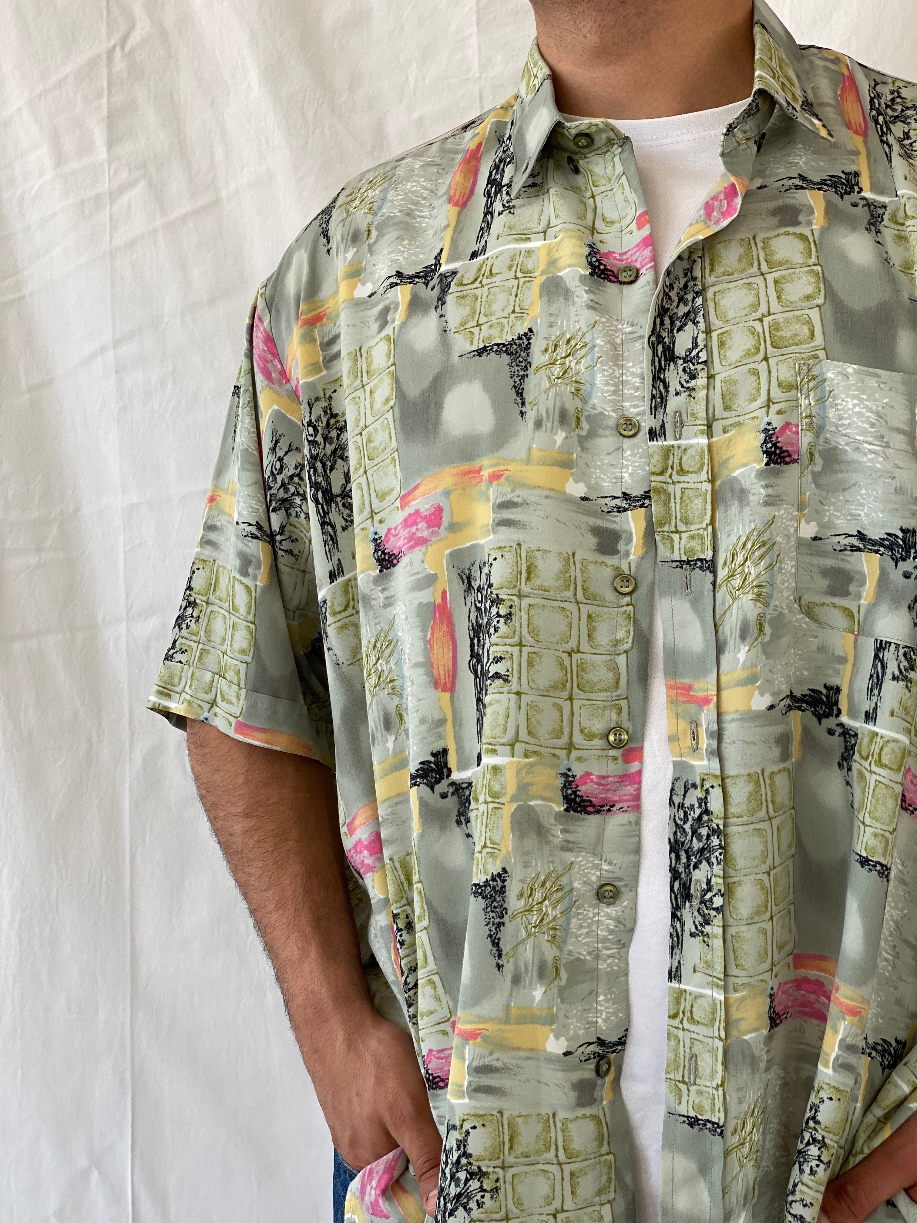 Vintage 90s ريڤوڤ Abstract Green Oversized Men’s Short Sleeve Shirt - XL