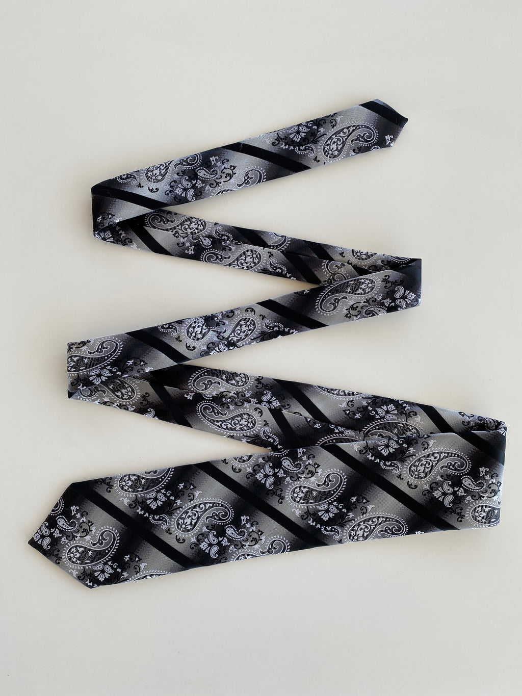 Handmade Pegasus Black & White Paisley Print Men’s Neck Tie