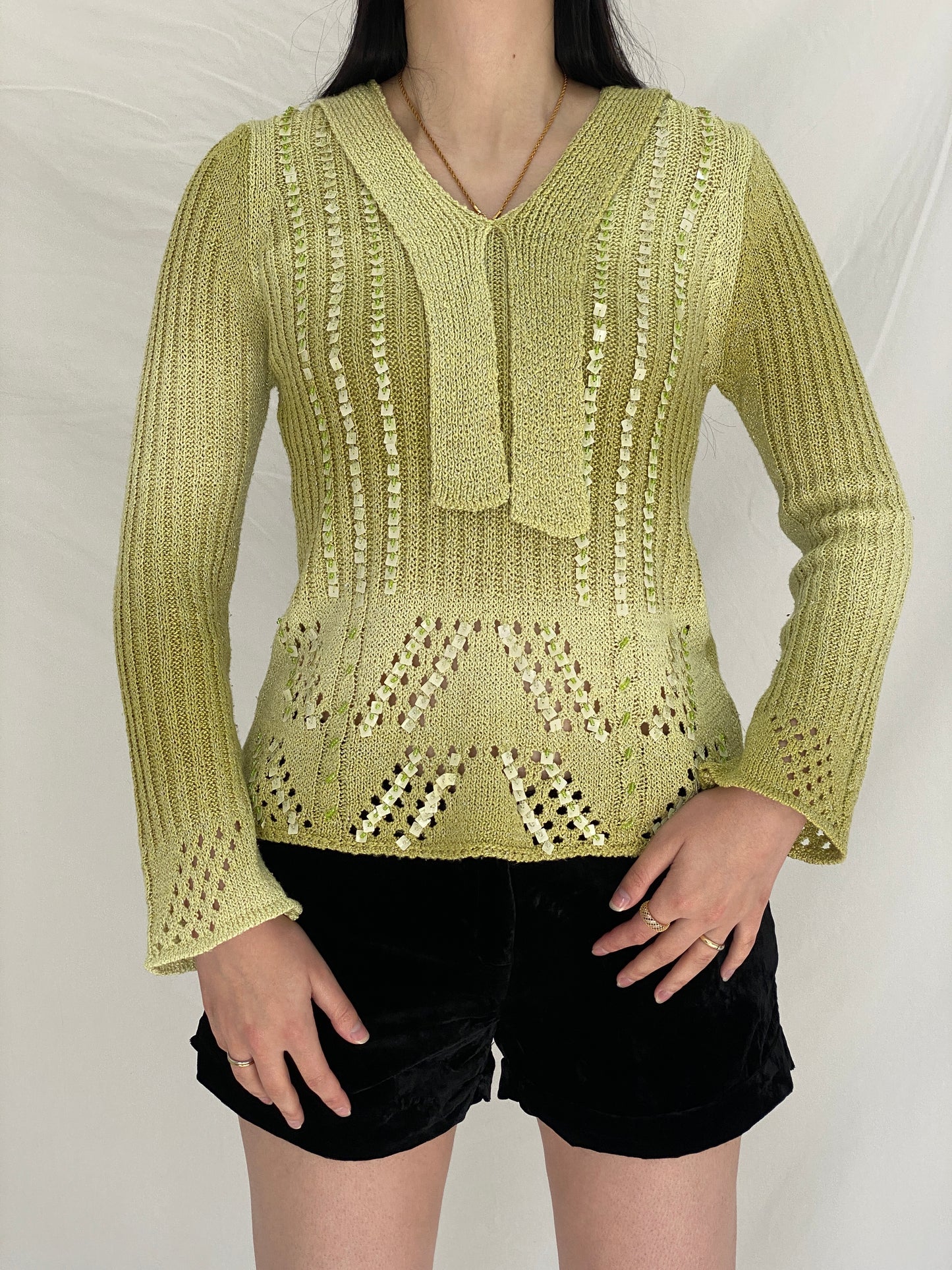 Vintage Y2K Motif Knitted Beaded Full Sleeve Top in Pistachio Green - M