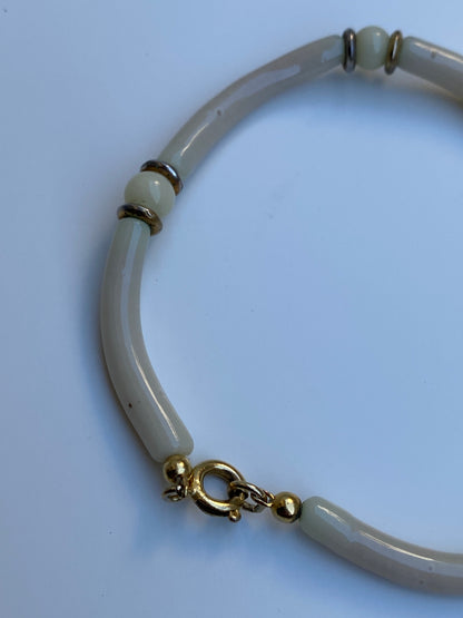 Vintage Ivory Lucite Tube Bead Bracelet with Gold-Tone Clasp Minimalist Retro Bracelet