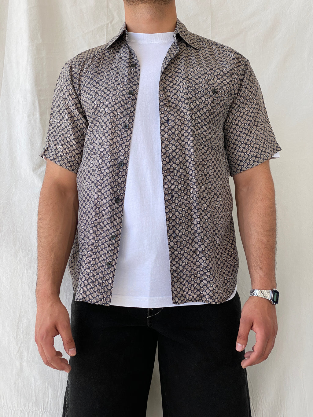 Vintage SILK UOMO by NAK Men’s Beige Navy Short Sleeve Silk Shirt - S