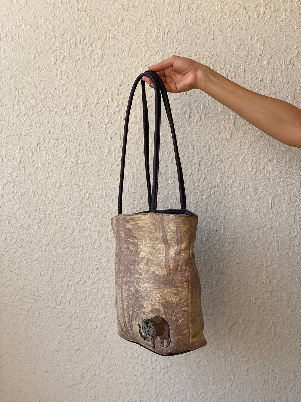 Vintage Bueno Elephant Embroidered Tote Bag – Safari Jungle Print Shoulder Handbag