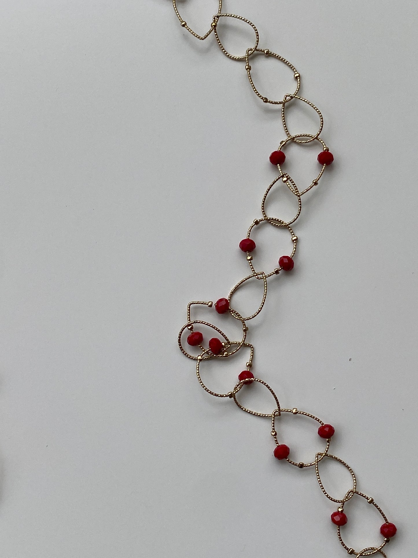 Vintage NY Gold Tone Open Link Chain Necklace with Red Crystal Beads