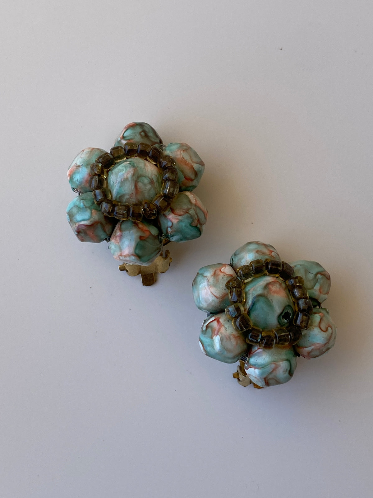 Vintage 1950s Pastel Beaded Floral Clip-On Earrings Turquoise Marble Lucite Cluster Statement Earrings Vintage 1950s Pastel Beaded Floral Clip-On Earrings Turquoise Marble Lucite Cluster Statement Earrings