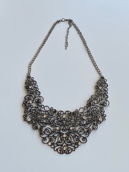 Vintage Y2K Gothic Silver-Tone Filigree Rhinestone Bib Necklace