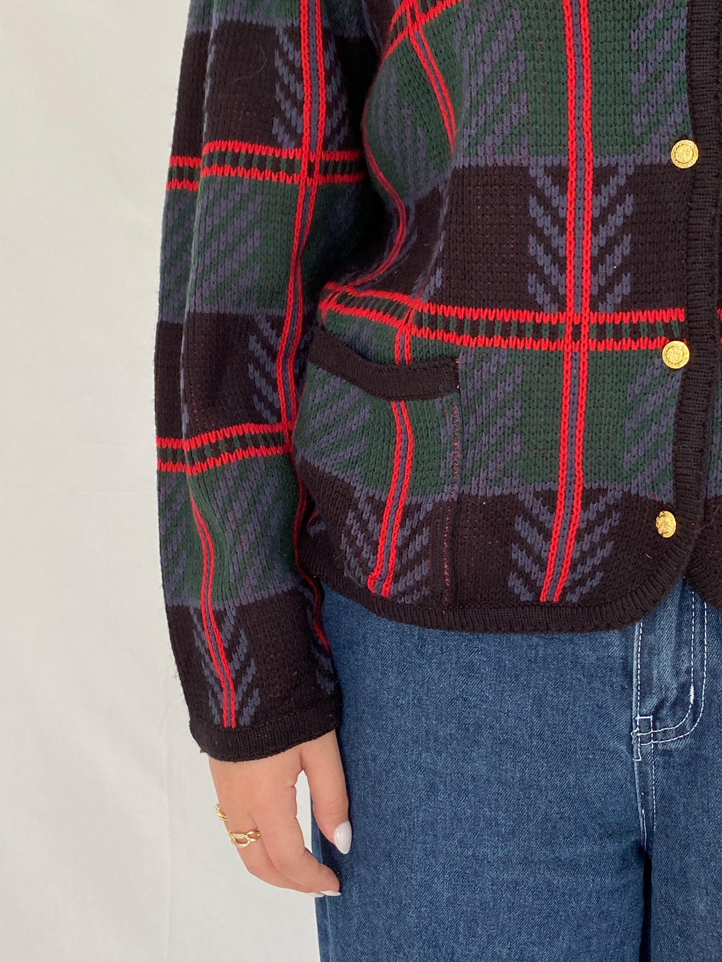 Vintage Crystal-Kobe 90s Plaid Knit Cardigan Black Green Red Gold Buttons - M