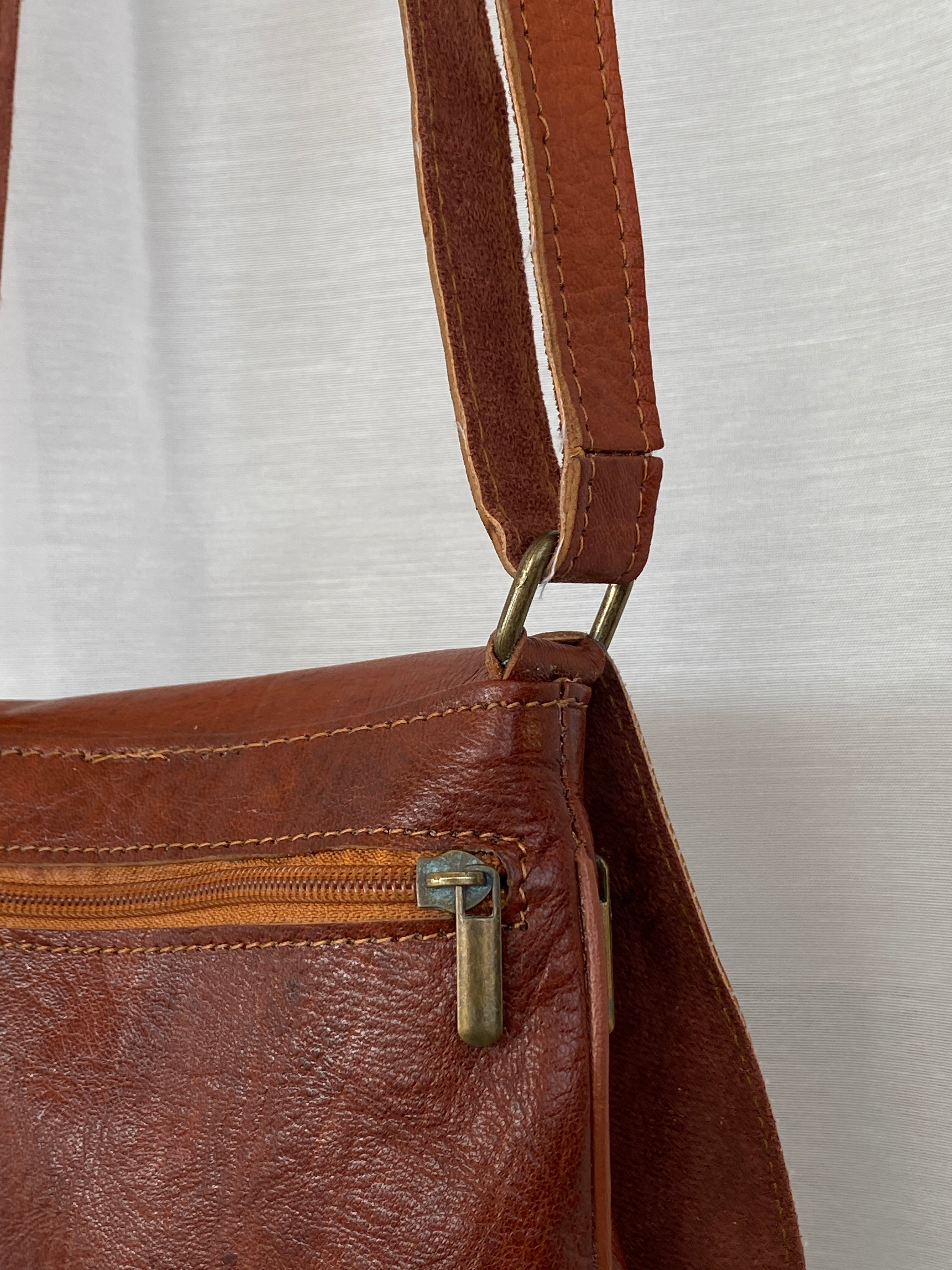 Vintage Brown Genuine Leather Western Sling Crossbody Bag