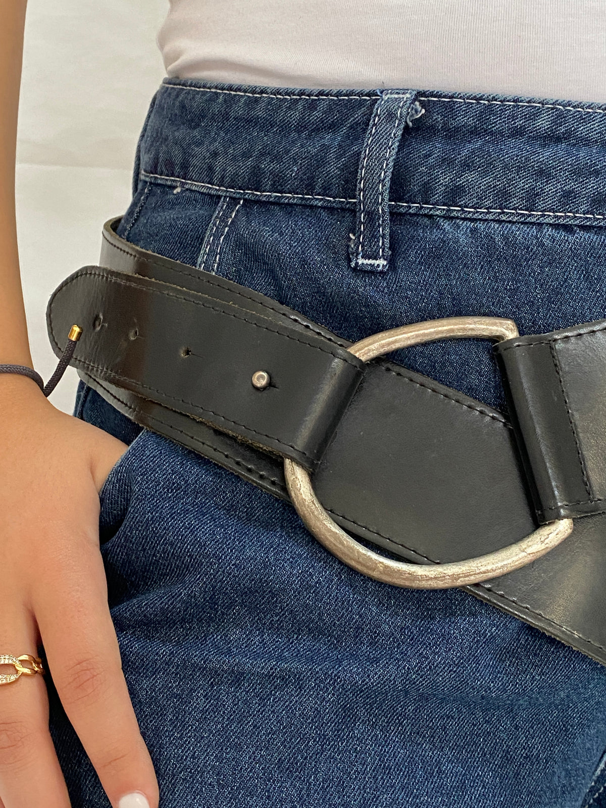 Vintage Black Wide Genuine Leather Belt Oversized Silver Ring Buckle Y2K Belt Vintage Black Wide Genuine Leather Belt Oversized Silver Ring Buckle Y2K Belt