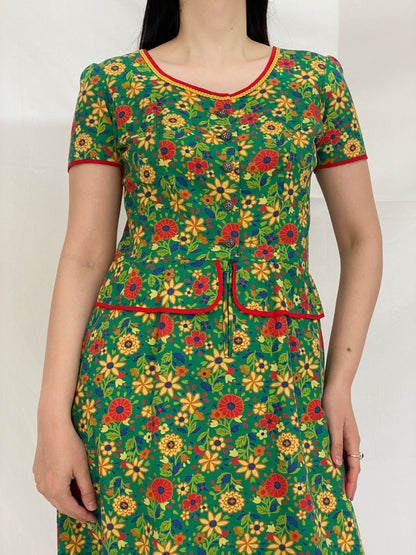 Vintage 60s/70s Handmade Green Floral Button-Front Short Sleeve Midi Dress - M