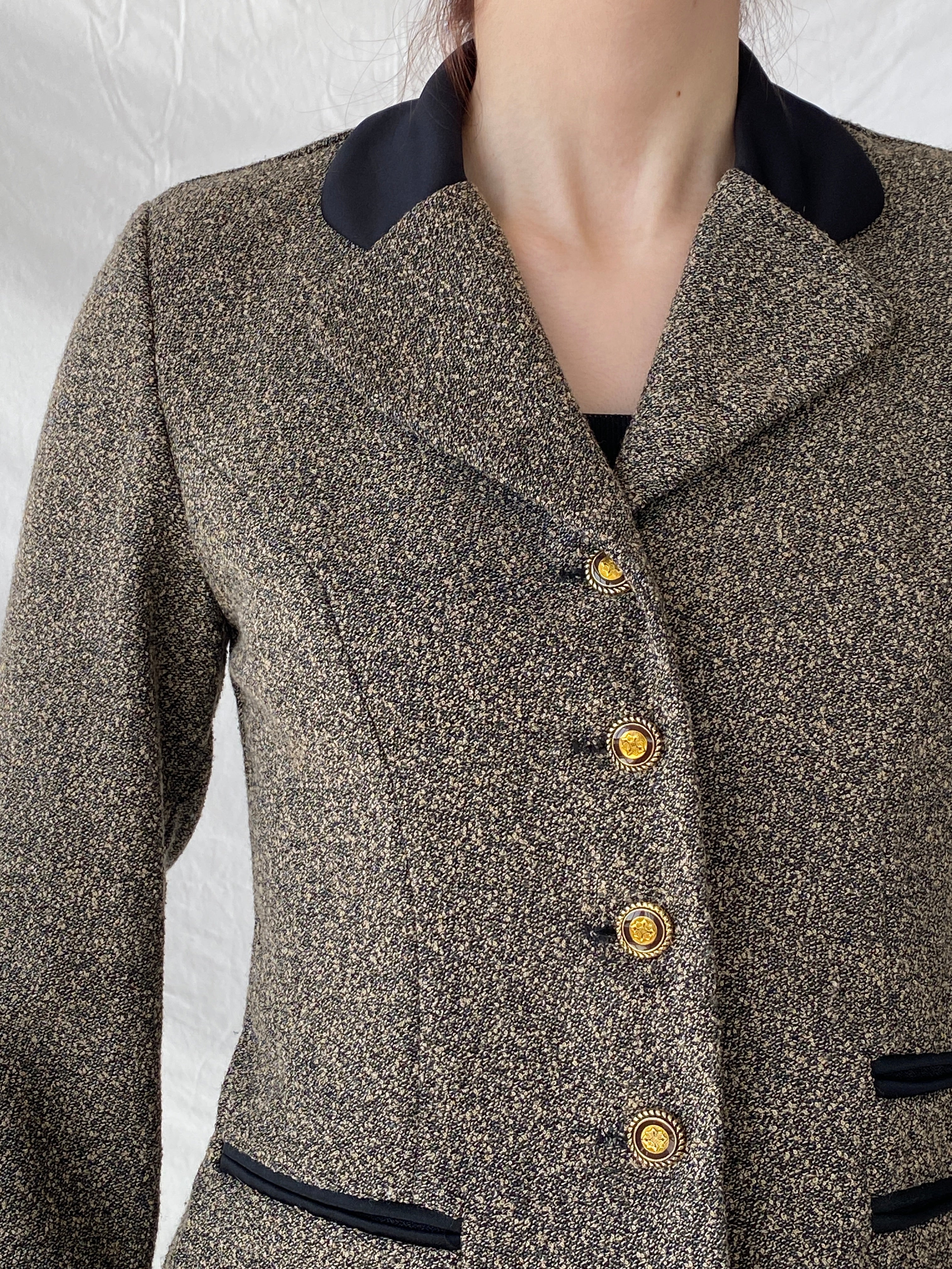 Gorgeous Vintage Dani Max Petite Gray Tween Fitted Women’s Blazer - M