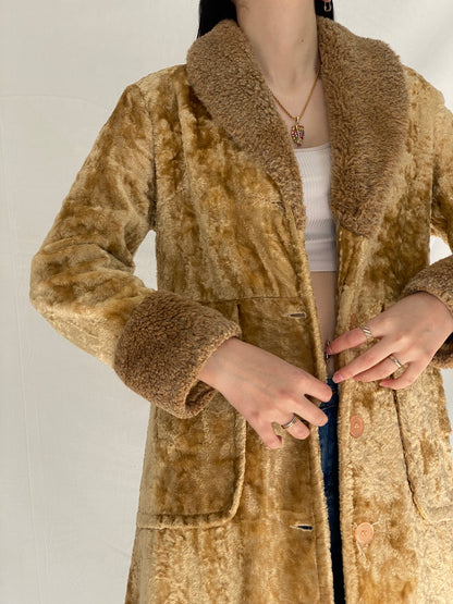 Vintage Palon Camel Plush Faux Fur Coat 70s Style Textured Winter Coat with Fur Collar - M