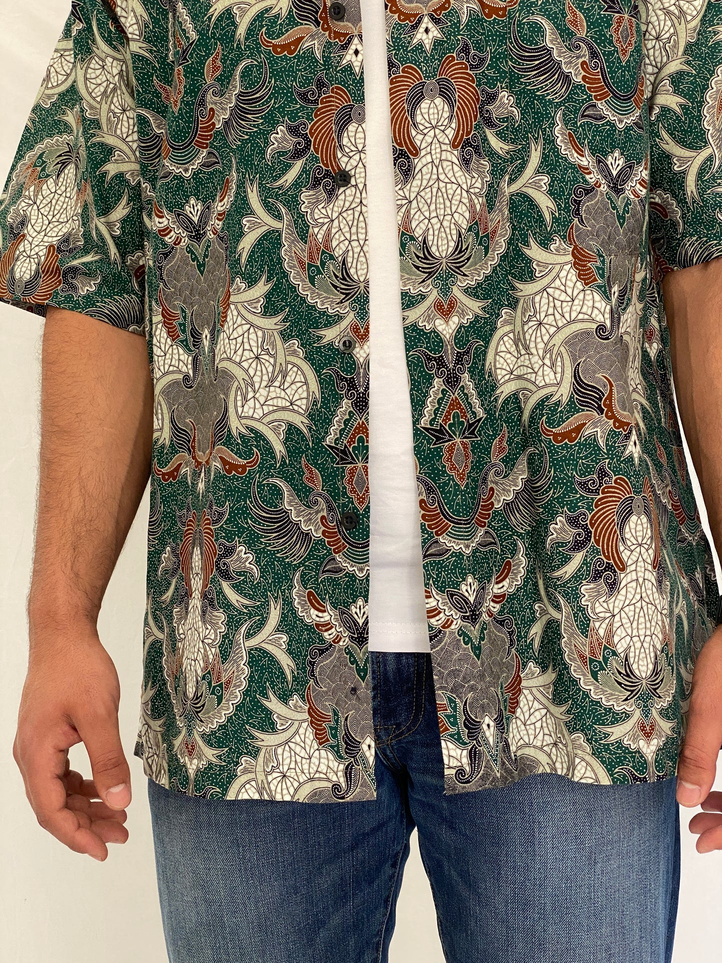 Vintage 90s Malaysia Collection Green Batik Paisley Cotton Short Sleeve Shirt - L