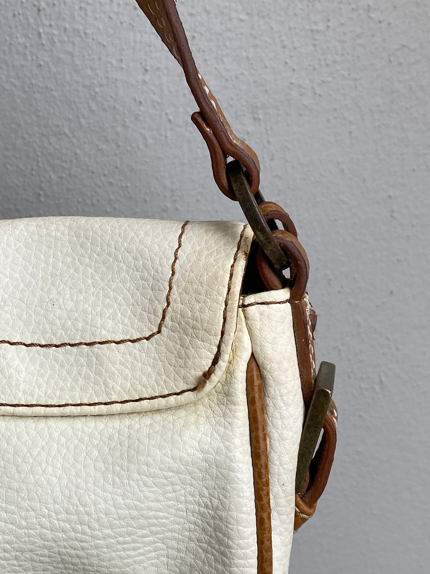 Vintage Y2K Mango Cream & Tan Leather Shoulder Bag Contrast Stitch Flap Mini Bag
