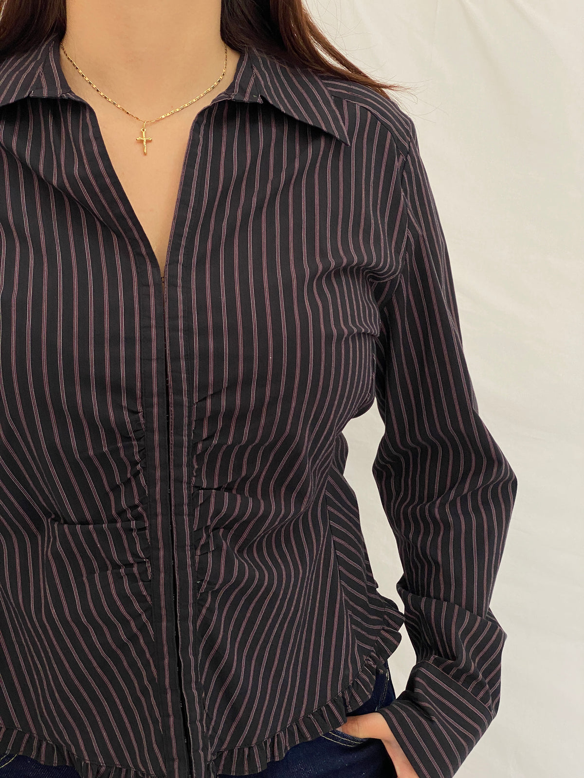 Vintage Y2K RW & Co. Black Pink Pinstripe Ruched Ruffle Zip-Up Blouse - XL Vintage Y2K RW & Co. Black Pink Pinstripe Ruched Ruffle Zip-Up Blouse - XL