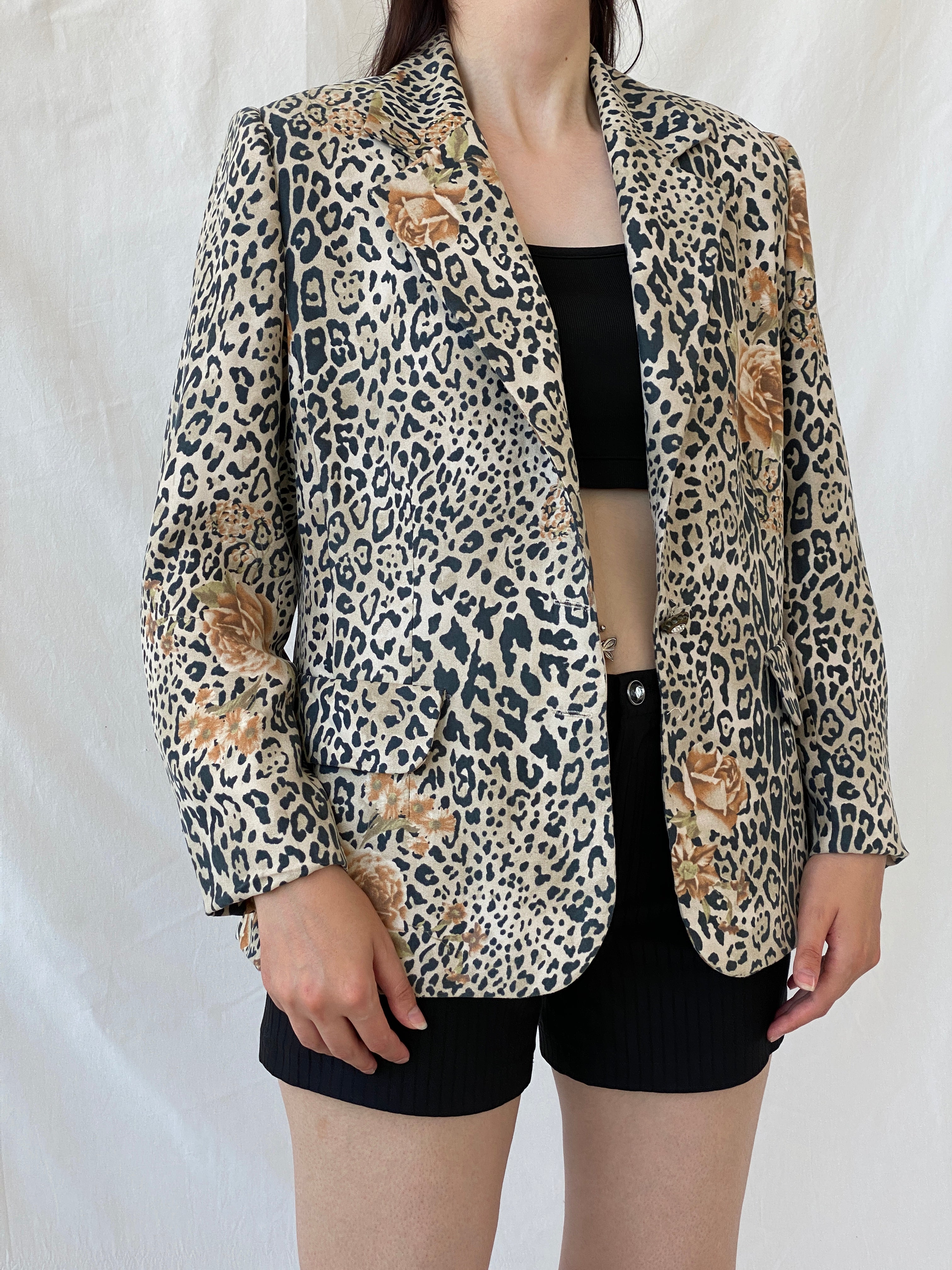 سترة بليزر بنية سوداء بطبعة جلد الفهد من SELMA - مقاس XL