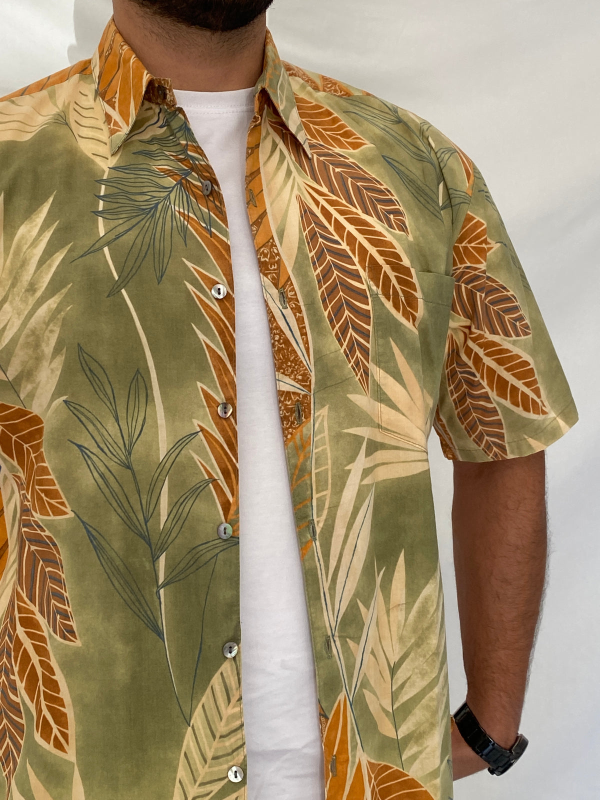 Vintage Tori Richard USA Tropical Leaf Print Cotton Hawaiian Shirt – L Vintage Tori Richard USA Tropical Leaf Print Cotton Hawaiian Shirt – L