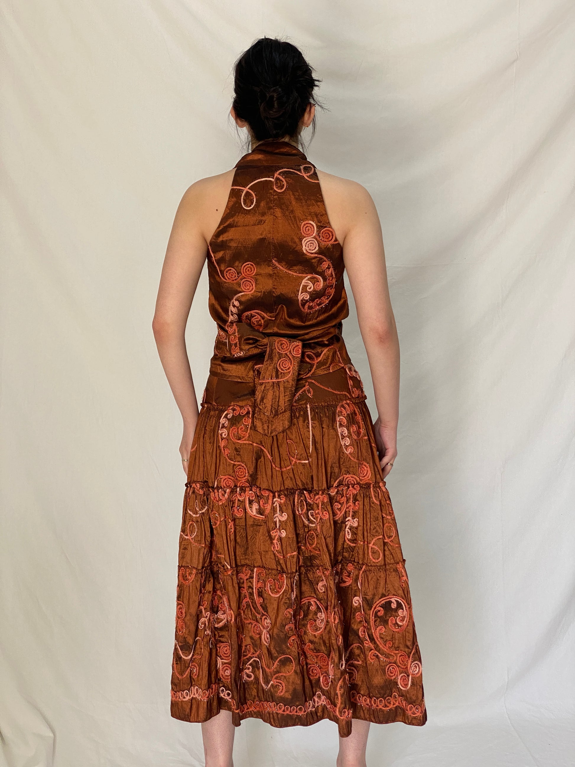 Vintage Over 16 Embroidered Metallic Brown Wrap Halter Top & Tiered Midi Skirt Co-ord Set - M Vintage Over 16 Embroidered Metallic Brown Wrap Halter Top & Tiered Midi Skirt Co-ord Set - M