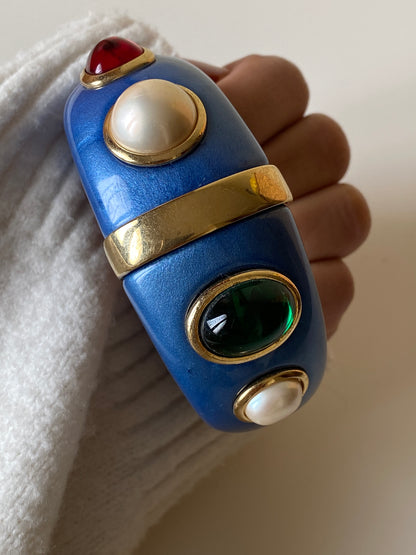 Rare Collectable Vintage 70s Trifari Kunio Matsumoto Blue Lucite Cabochon Bangle Bracelet
