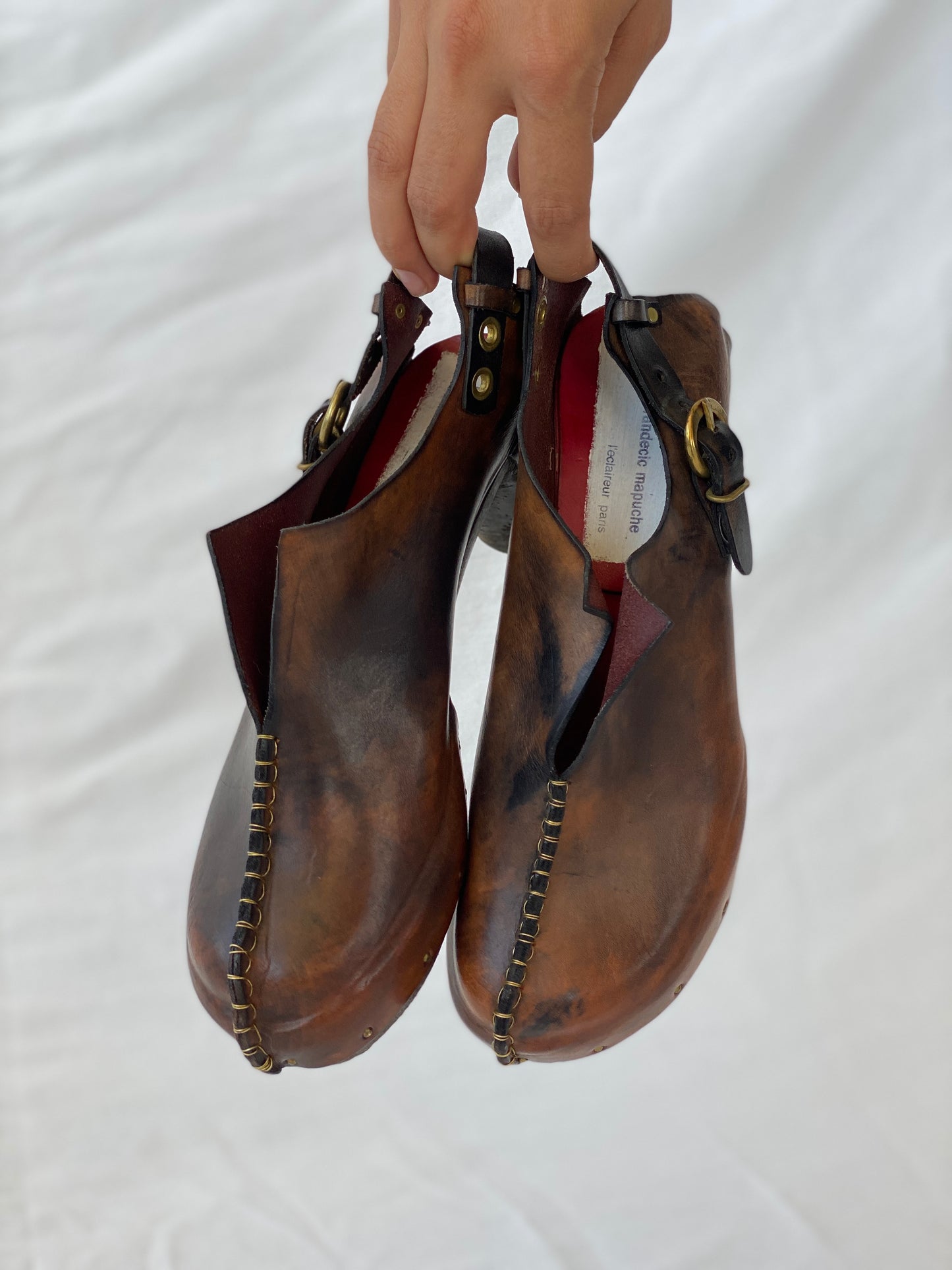 Statement Vintage Muňoz Vrandecic Mapuche Wood Platform Brown Leather Clogs