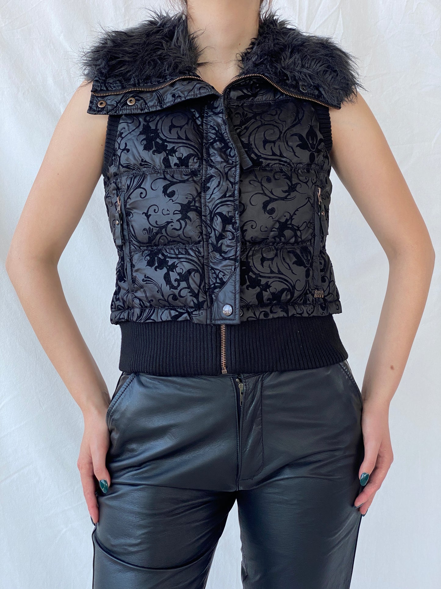 Vintage Y2K Miss Sixty Black Puffer Vest With Faux Fur Collar - M