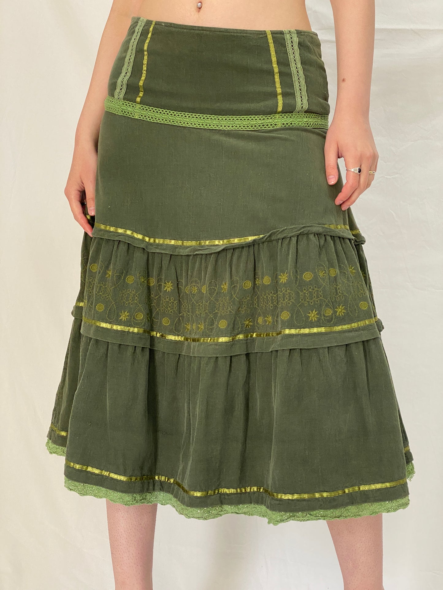 Vintage Y2K Jaune Rouge Paris Olive Green Corduroy Tiered Embroidered Midi Skirt - L