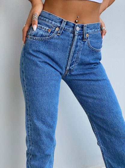 Vintage 90s Levi’s 501 Medium Wash Blue High-Rise Straight Leg Button Fly Jeans - 34EUR