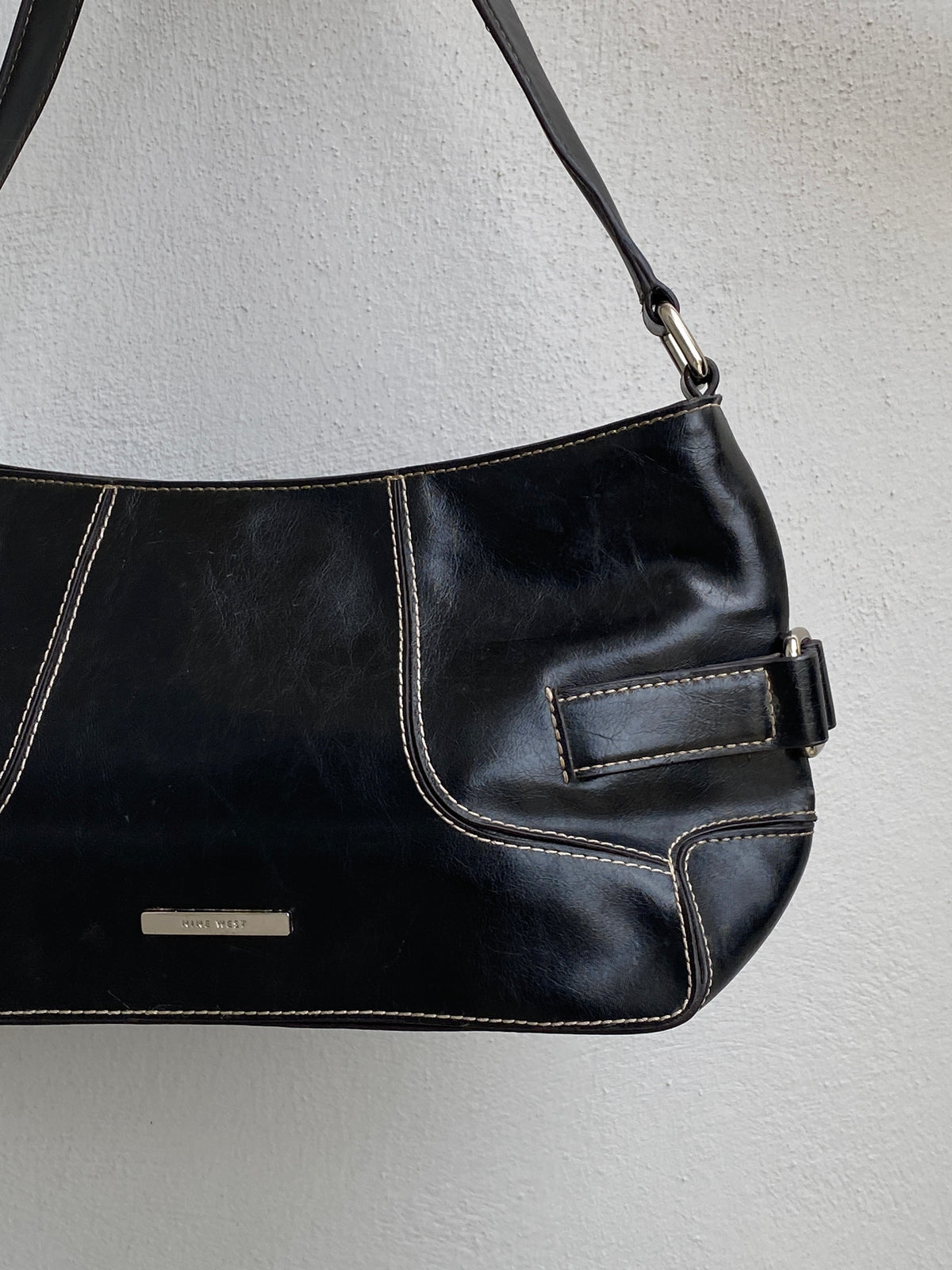 Vintage 90s Nine West Black Leather Minimalist Shoulder Bag Vintage 90s Nine West Black Leather Minimalist Shoulder Bag