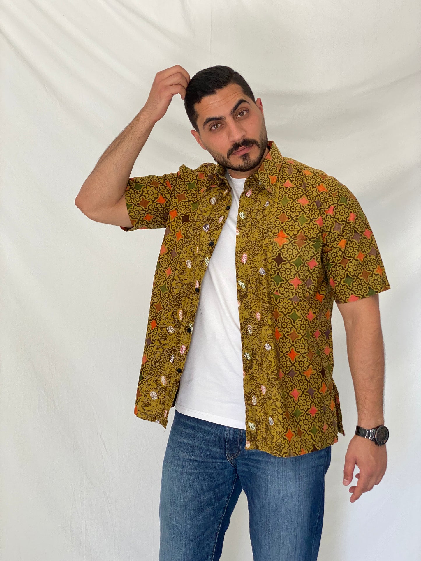 Vintage Fifty Batik Olive Multicolor Batik Print Short Sleeve Shirt – XL