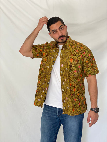 Vintage Fifty Batik Olive Multicolor Batik Print Short Sleeve Shirt – XL