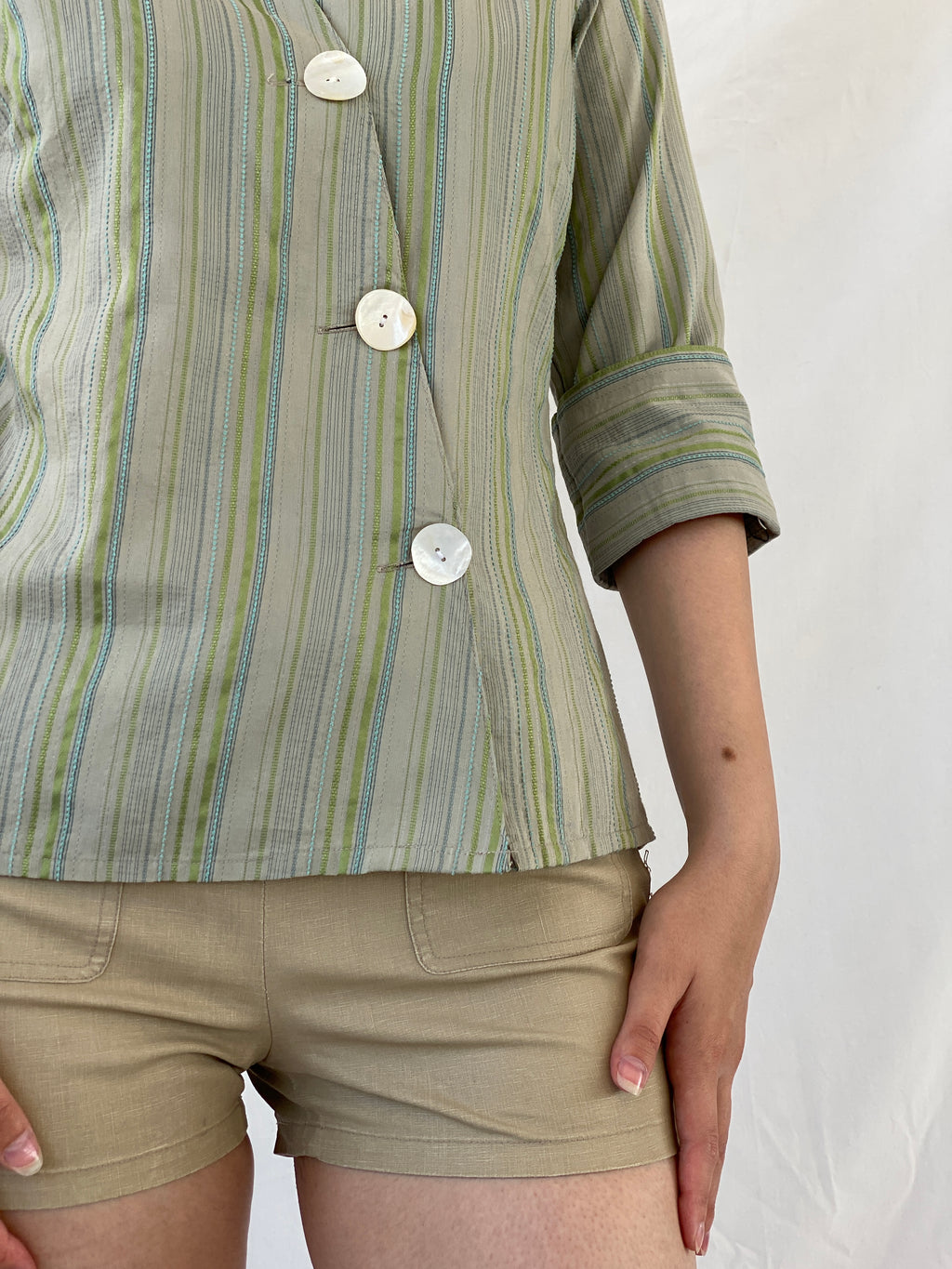 Y2K Kiabi Woman Office Core Green Striped Asymmetric Buttoned Shirt - M