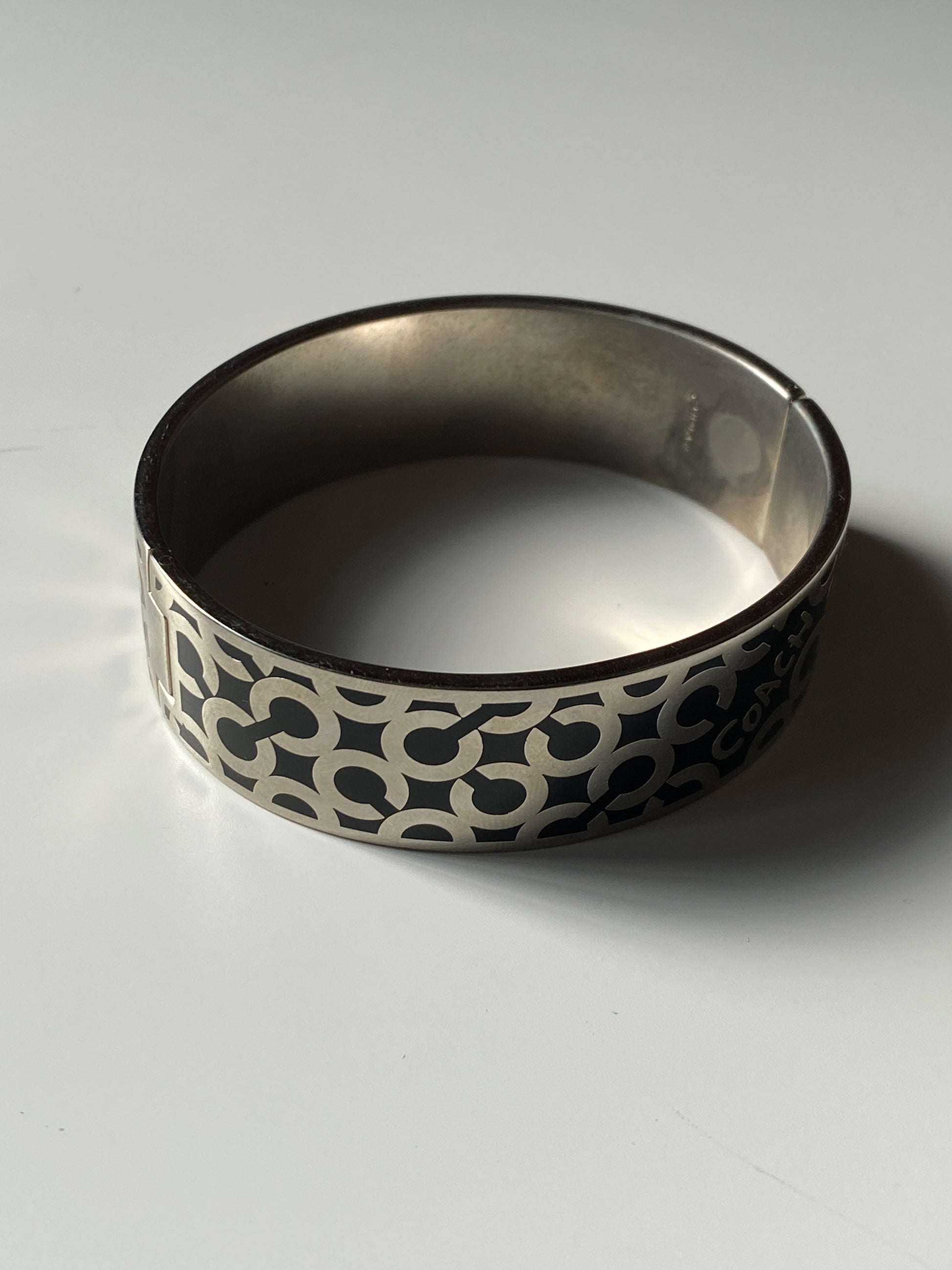 Coach Signature Enamel Logo Bangle Bracelet Silver-Tone Designer Cuff Coach Signature Enamel Logo Bangle Bracelet Silver-Tone Designer Cuff