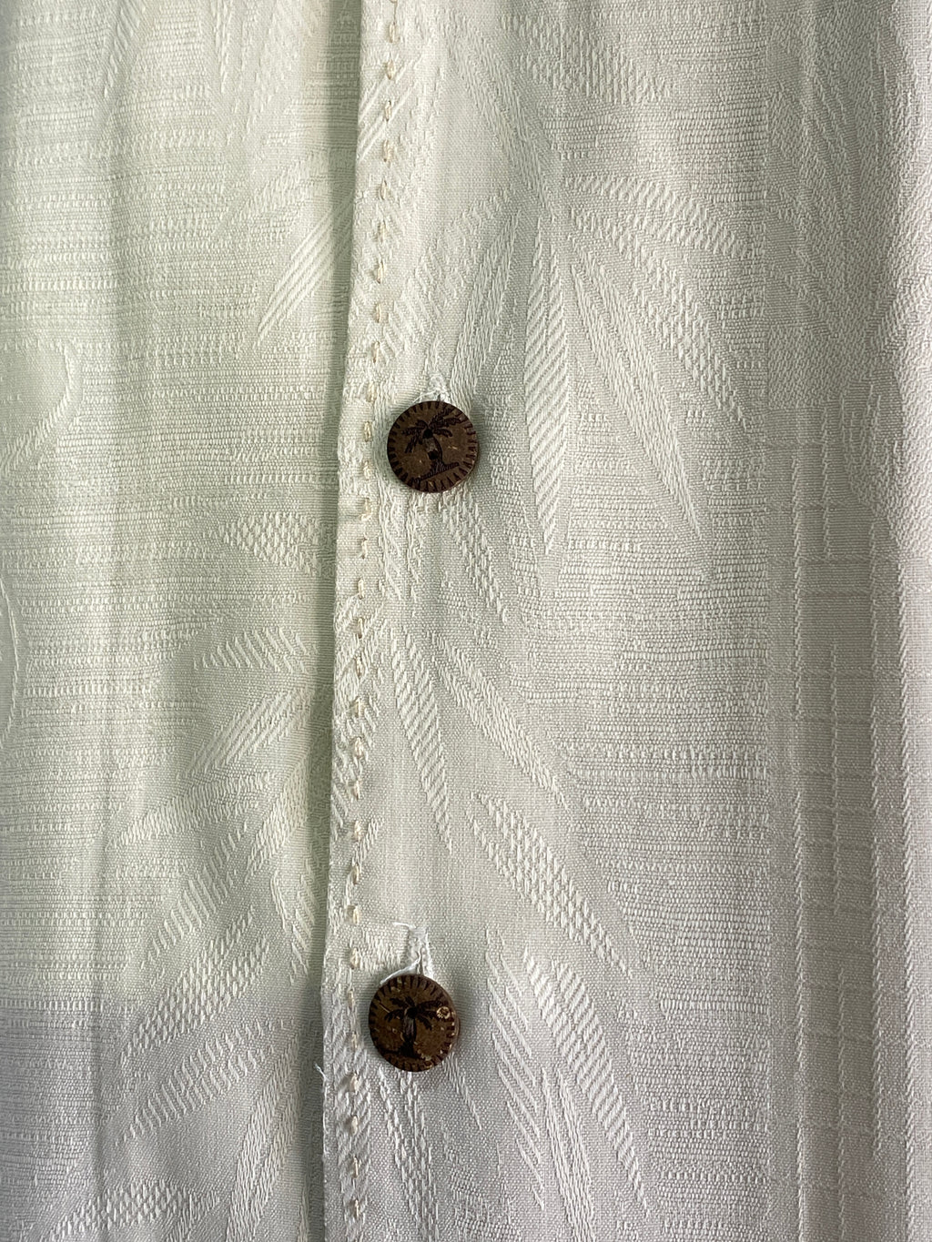 Boundary Bay Silk Men’s Hawaiian Short Sleeve Button Up Cream Color Shirt - L