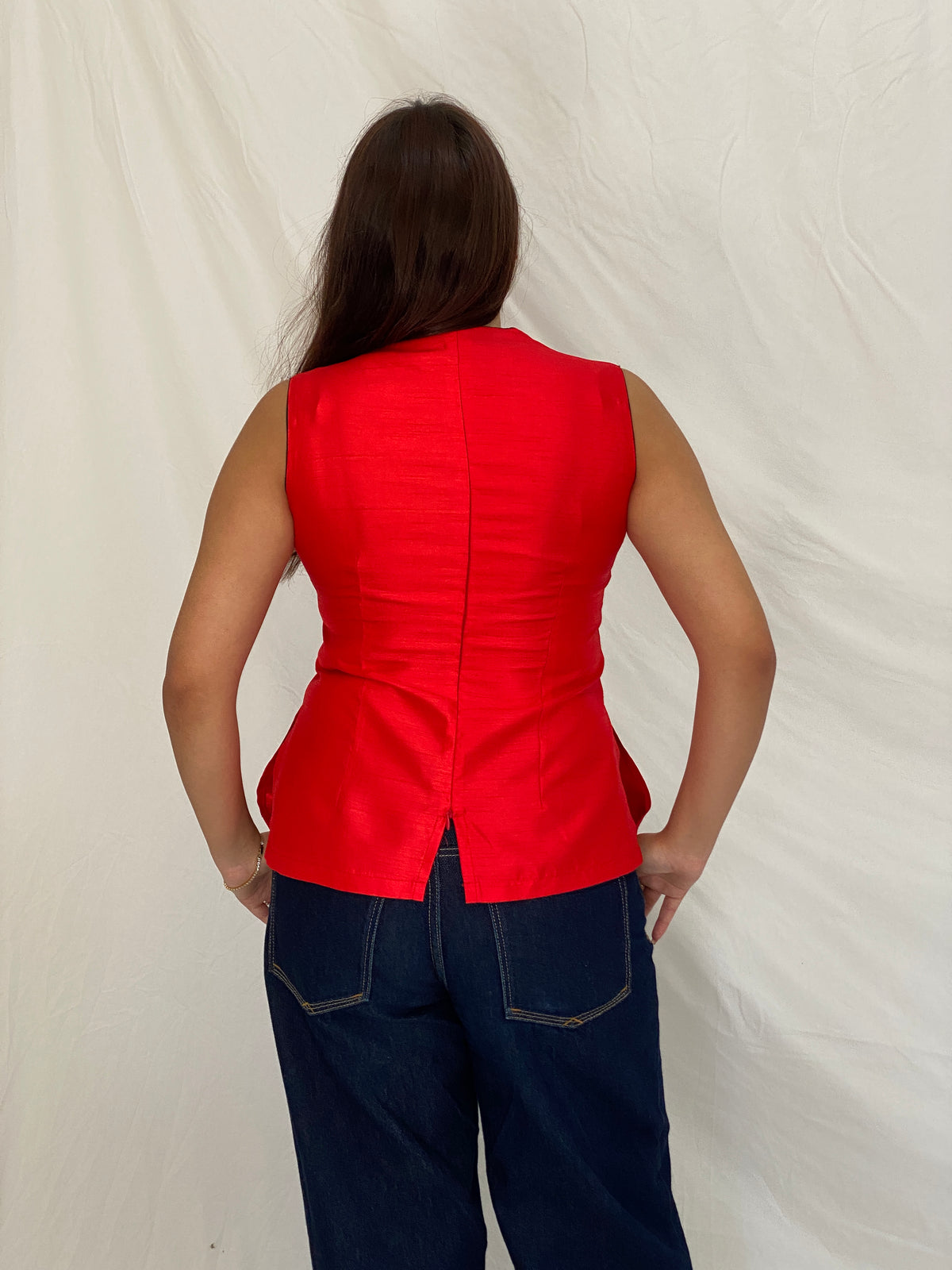 Vintage Handmade Japanese-Inspired Red Shantung Sleeveless Top – L Vintage Handmade Japanese-Inspired Red Shantung Sleeveless Top – L
