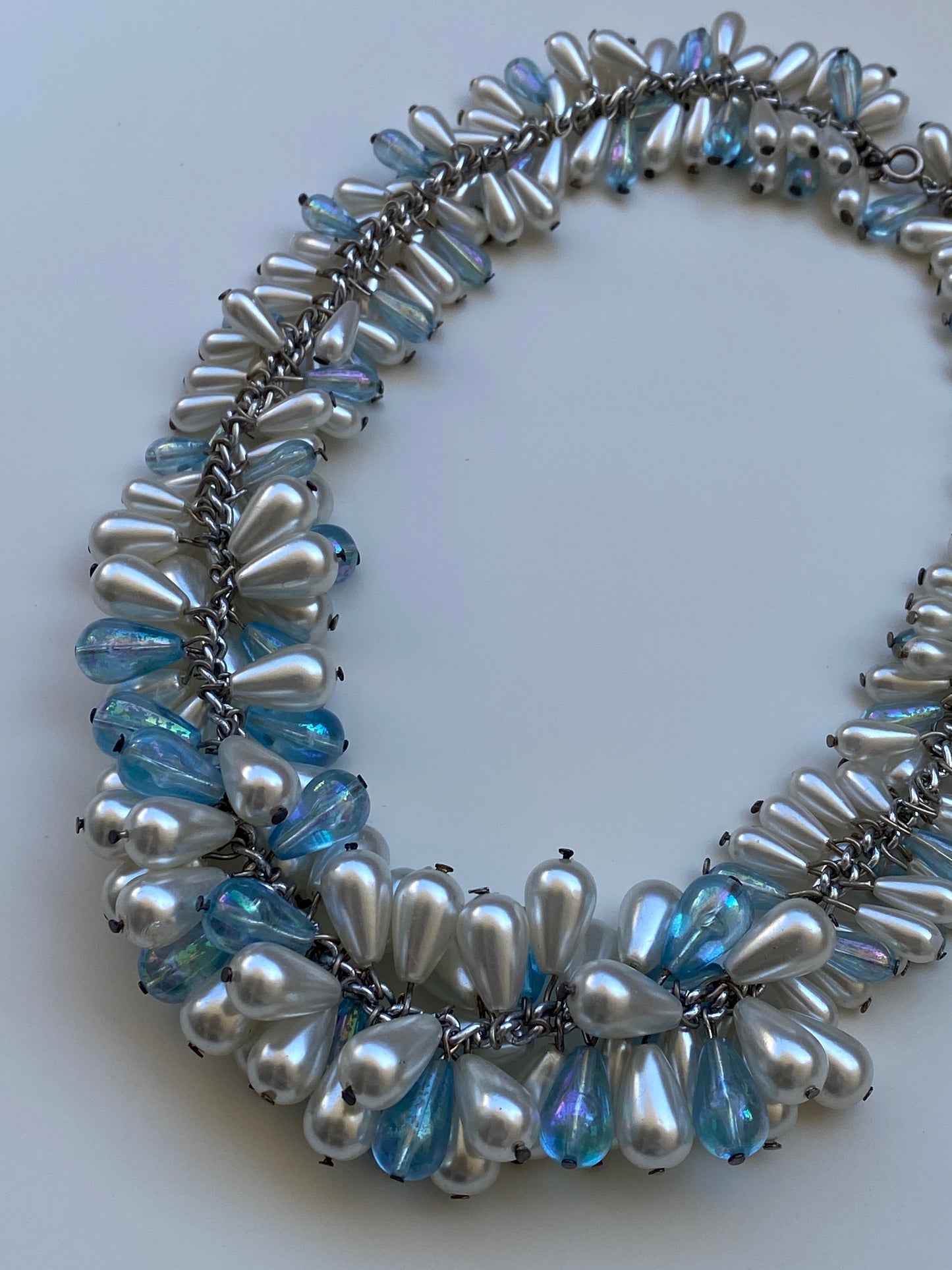 Vintage Faux Pearl & Iridescent Beaded Cluster Necklace Y2K Glam Jewelry