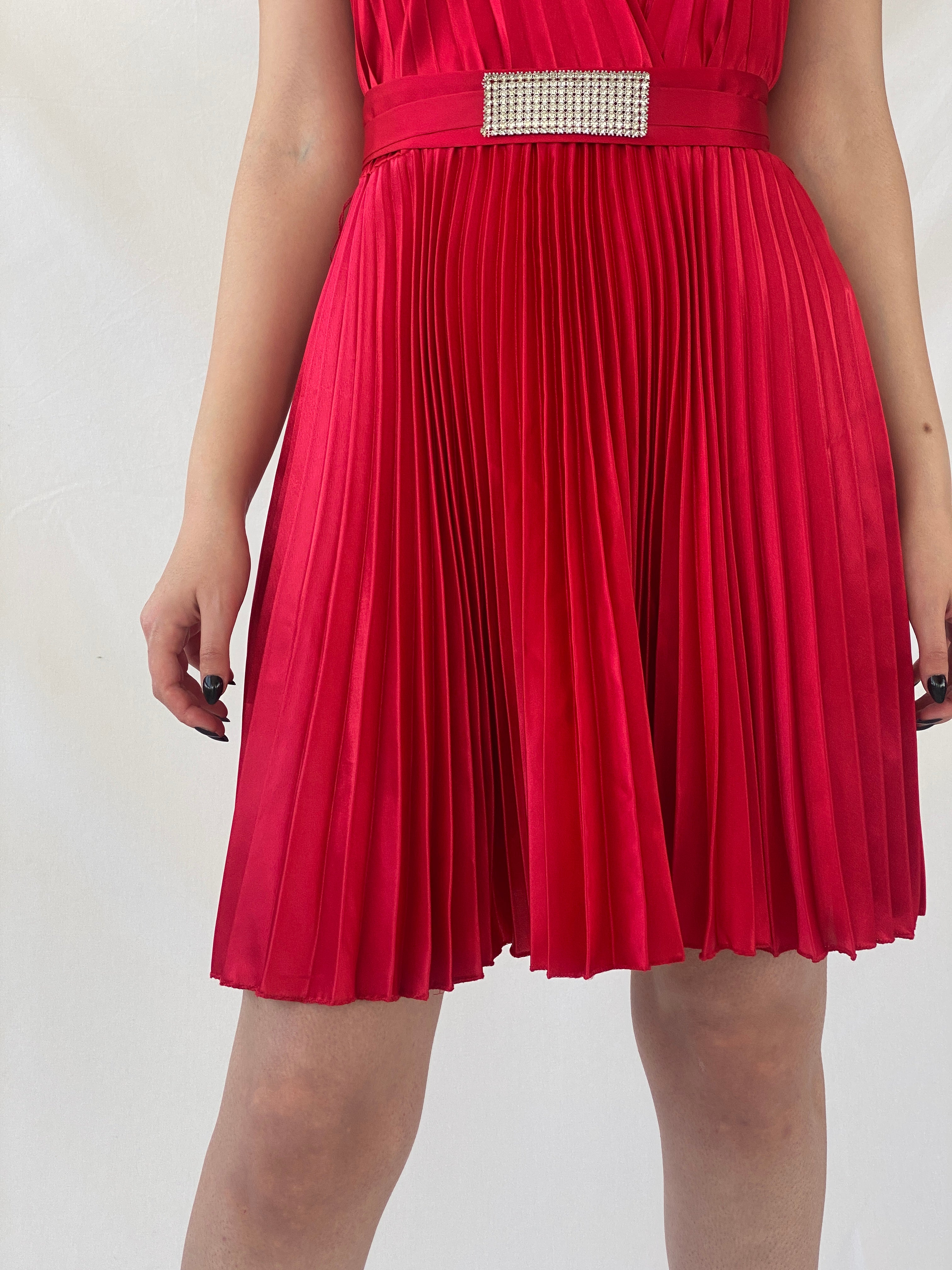 فستان جوزيف ريبكوف أحمر مطوي بياقة دائرية - مقاس صغير Y2K