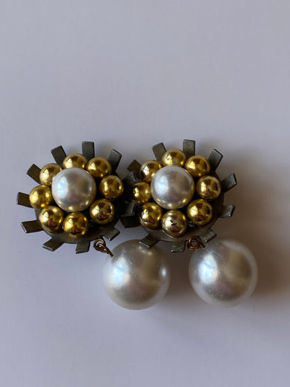 Vintage 1950s Coro Craft Green Rhinestone Gold Tone Clip-On Earrings