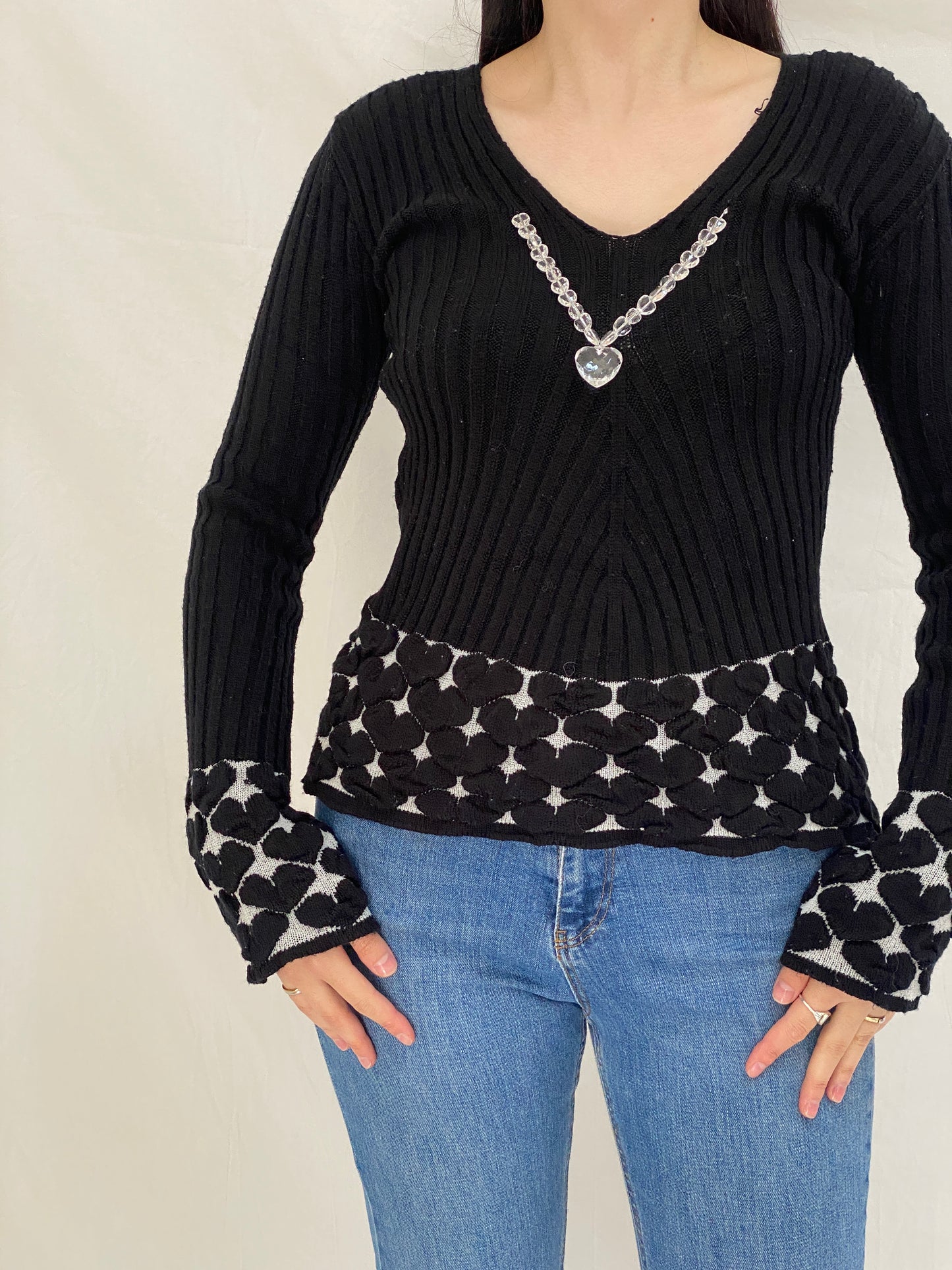 Vintage 90s Y2K Whisper Black Ribbed Knit Heart Trim Top Long Sleeve Fitted Sweater - M