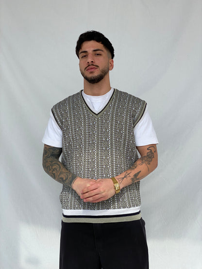 Vintage Men’s Casual V-Neck Patterned Striped Knitted Vest - M